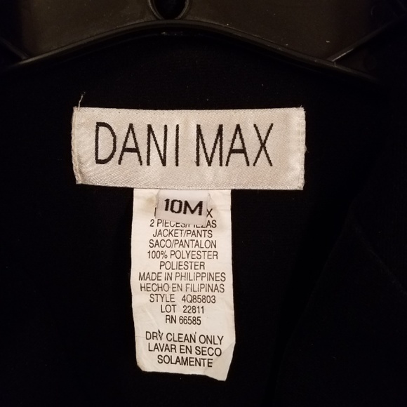 Dani Max Black Blazer - Picture 3 of 5